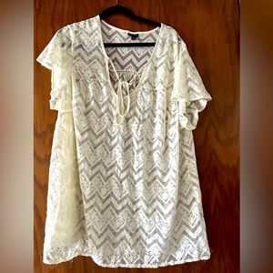 Torrid Size 2  Lace Top